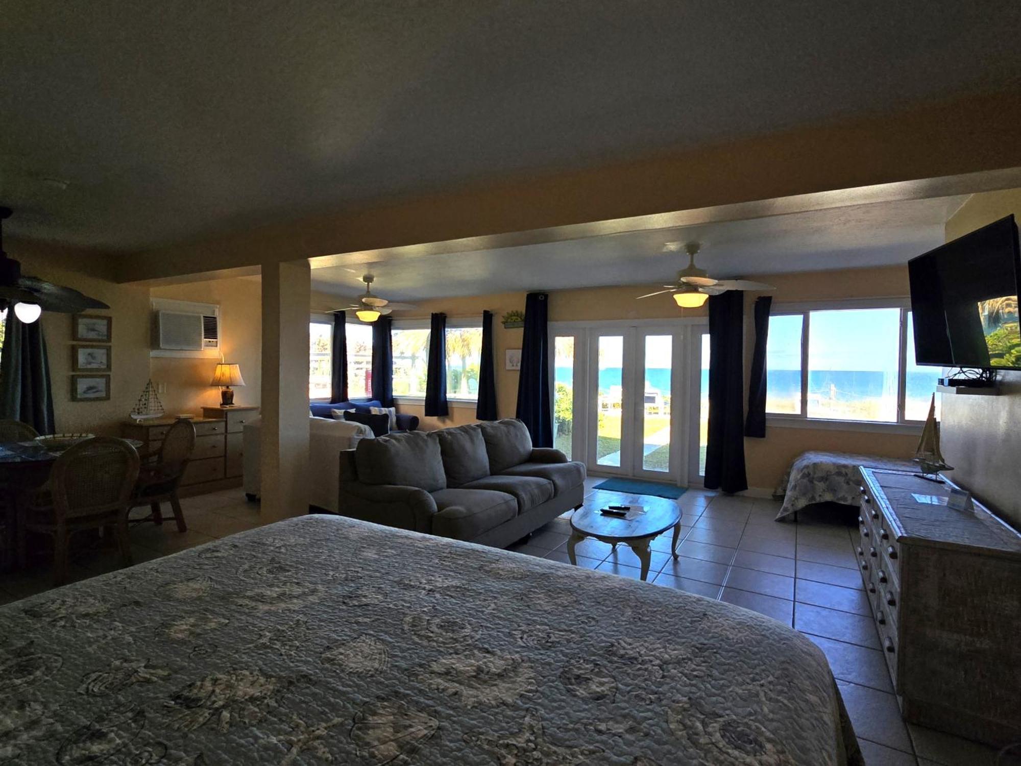 Motel Oceanfront Sea Scape 2*